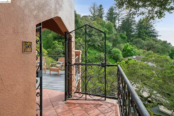 $1,075,000 | 5617 Moraga Avenue, Oakland, CA 94611