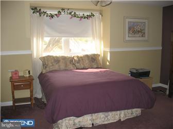 1402 Rainer Road Brookhaven, PA 19015 - Photo 5 of 12 Bedroom - Main