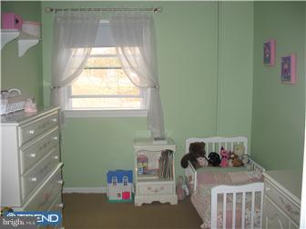 1402 Rainer Road Brookhaven, PA 19015 - Photo 6 of 12 Bedroom 2