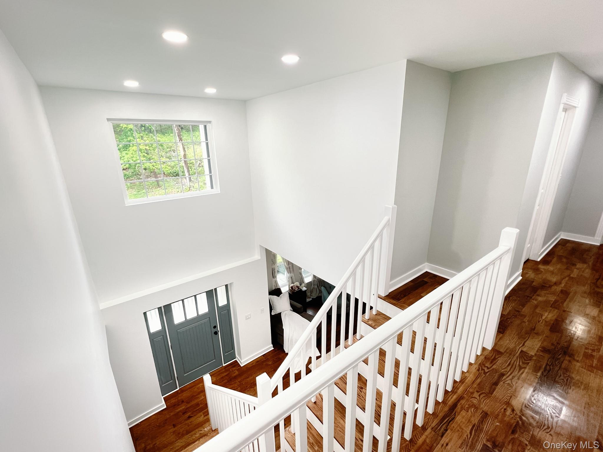 82 Hampton Road Marlboro, NY 12542 - Photo 29 of 34