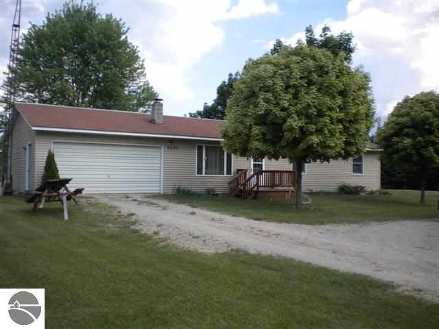 6400 Wildwood Road Alger, MI 48610 - Photo 1 of 13 1755778.JPG