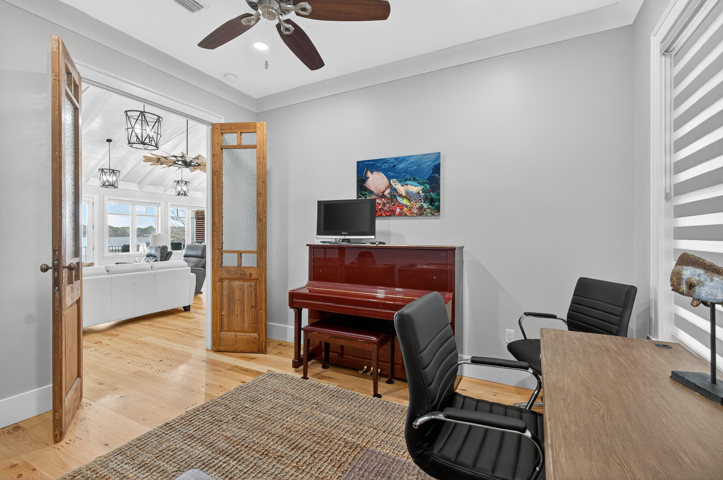 901 Peacock's Point Drive Destin, FL 32541 - Photo 21 of 64 a bedroom with furniture and a window
