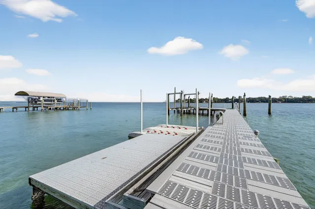 $3,049,900 | 901 Peacock's Point Drive, Destin, FL 32541