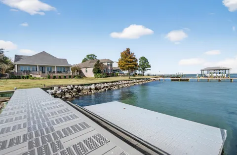 $3,049,900 | 901 Peacock's Point Drive, Destin, FL 32541