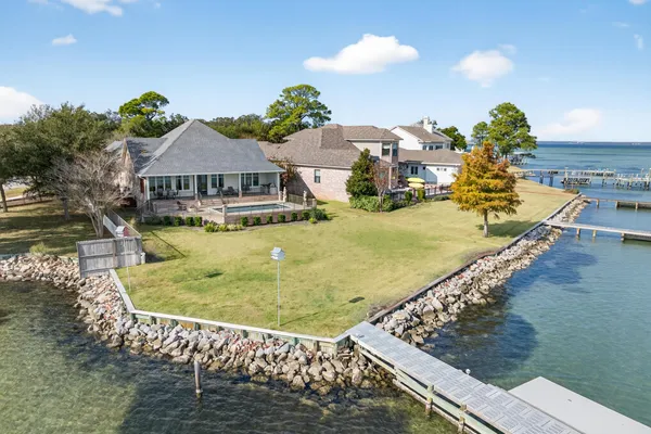 $3,049,900 | 901 Peacock's Point Drive, Destin, FL 32541