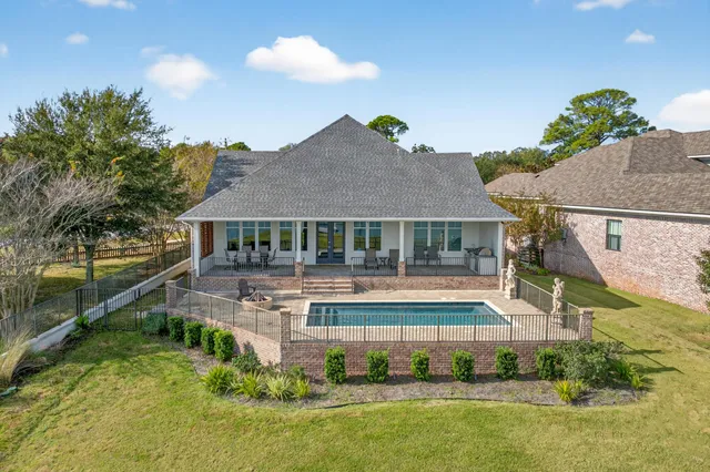 $3,049,900 | 901 Peacock's Point Drive, Destin, FL 32541