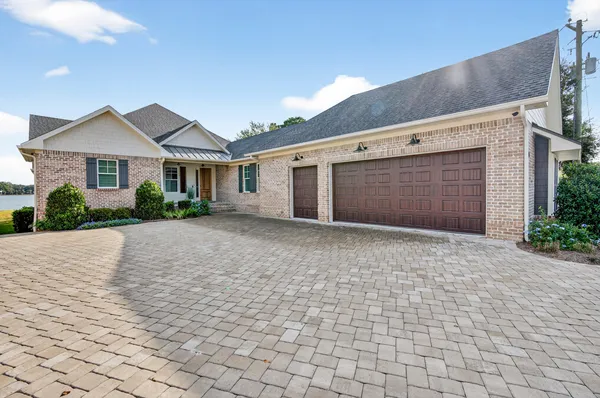 $3,049,900 | 901 Peacock's Point Drive, Destin, FL 32541