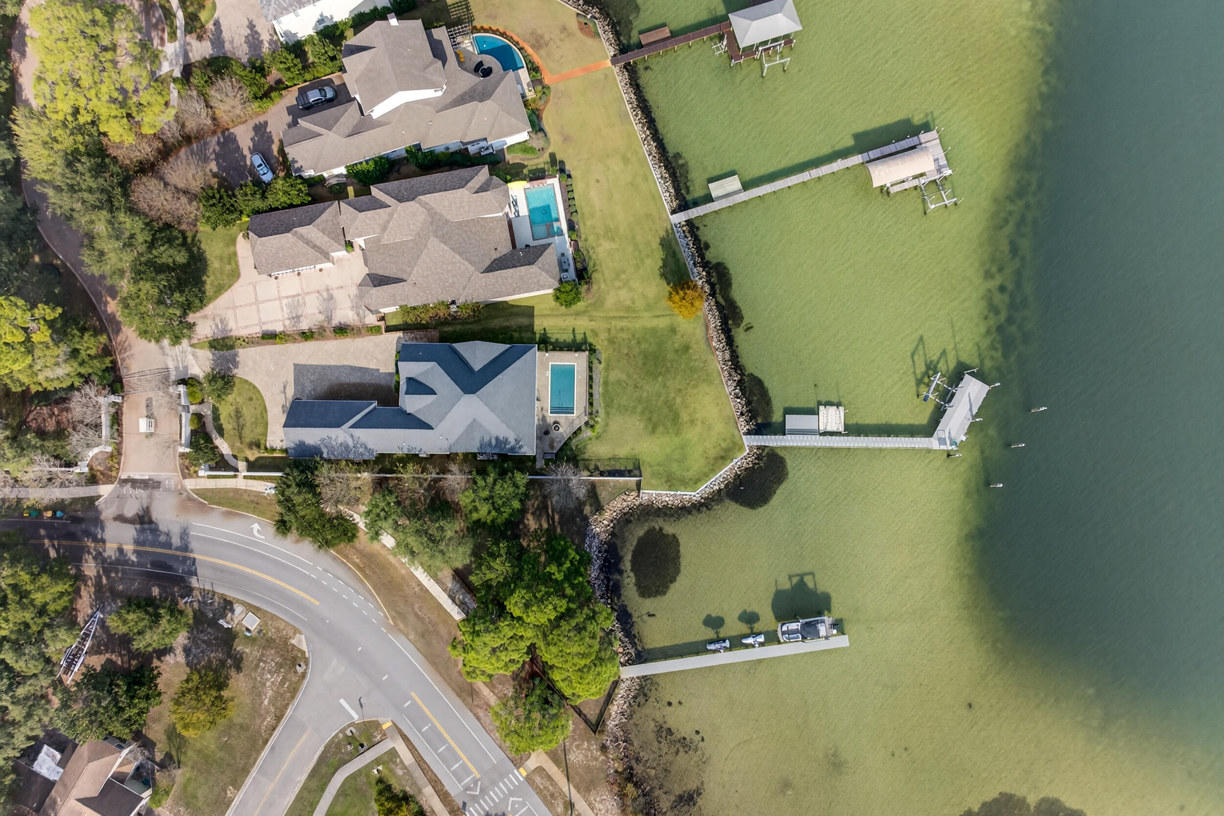 901 Peacock's Point Drive Destin, FL 32541 - Photo 64 of 64 an aerial view of a residential houses with outdoor space