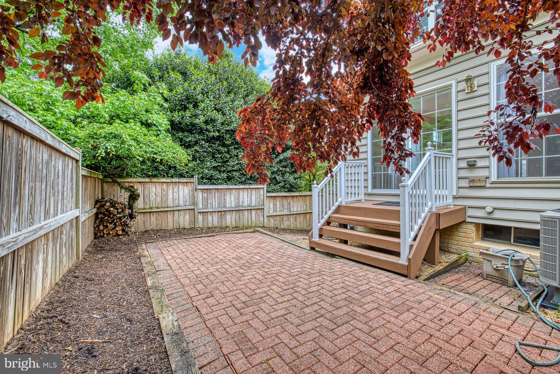 11482 Heritage Commons Way Reston, VA 20194 - Photo 30 of 32 Brick patio