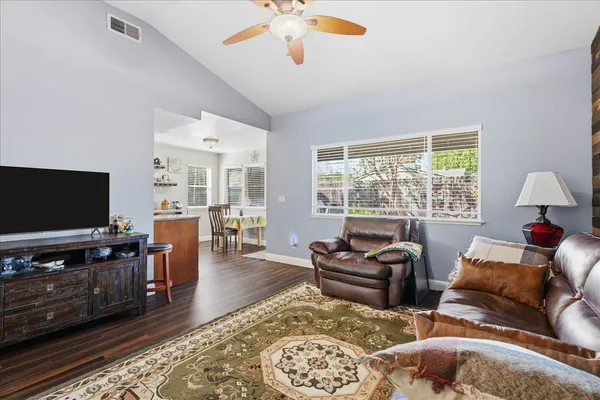 $550,000 | 4072 Alex Lane, Carmichael, CA 95608