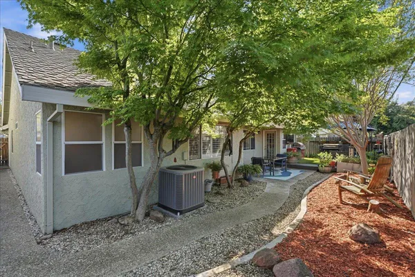 $550,000 | 4072 Alex Lane, Carmichael, CA 95608