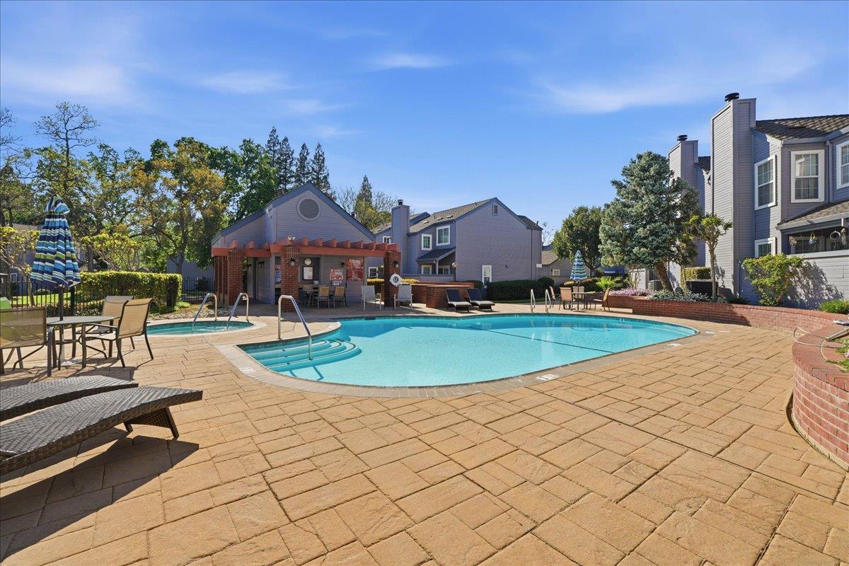 4072 Alex Lane Carmichael, CA 95608 - Photo 32 of 35