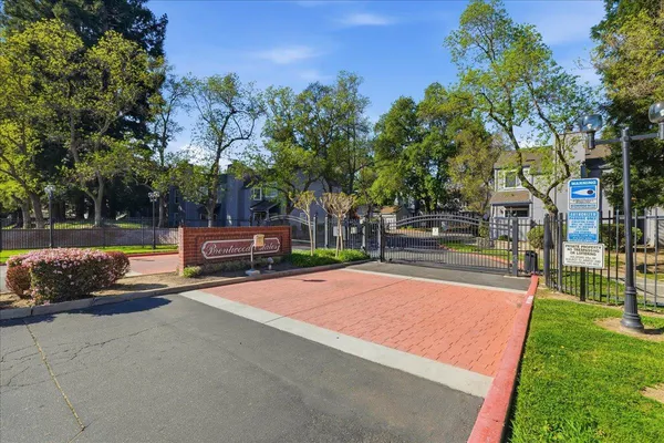 $550,000 | 4072 Alex Lane, Carmichael, CA 95608