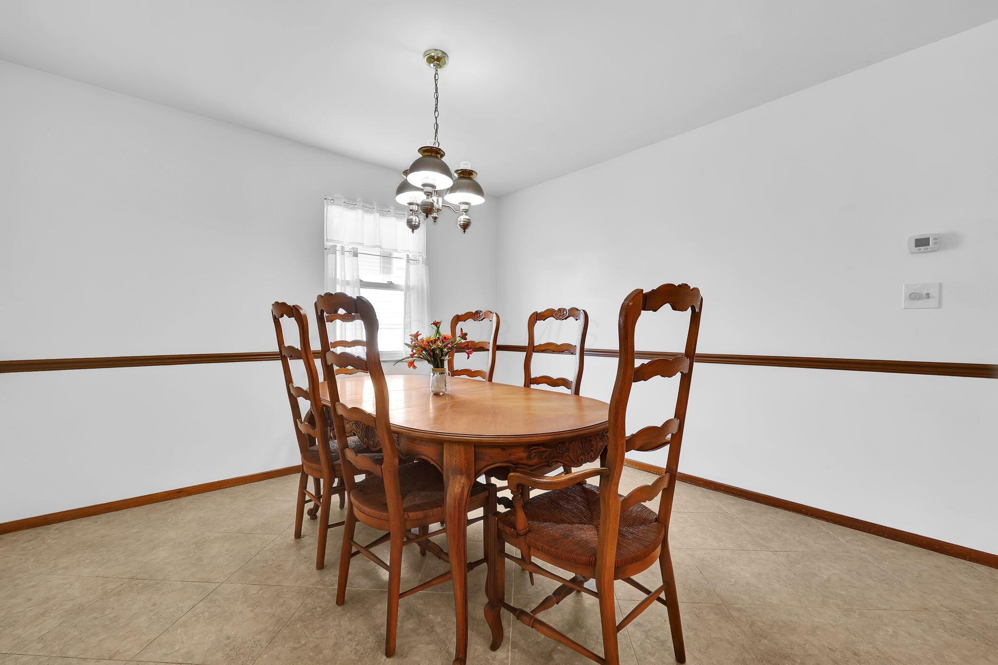 81 Fieldpoint Road Heath, OH 43056 - Photo 10 of 39 1