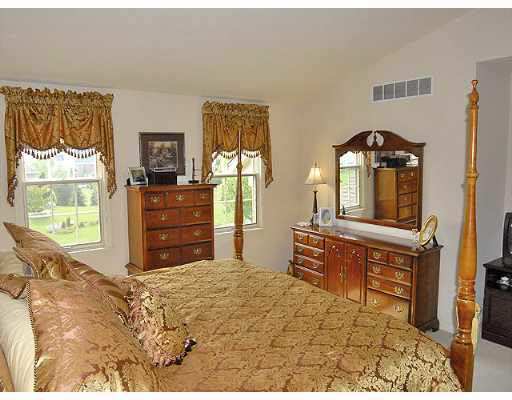 51368 Harbor Ridge Drive Granger, IN 46530 - Photo 7 of 8 Gallery Image 7