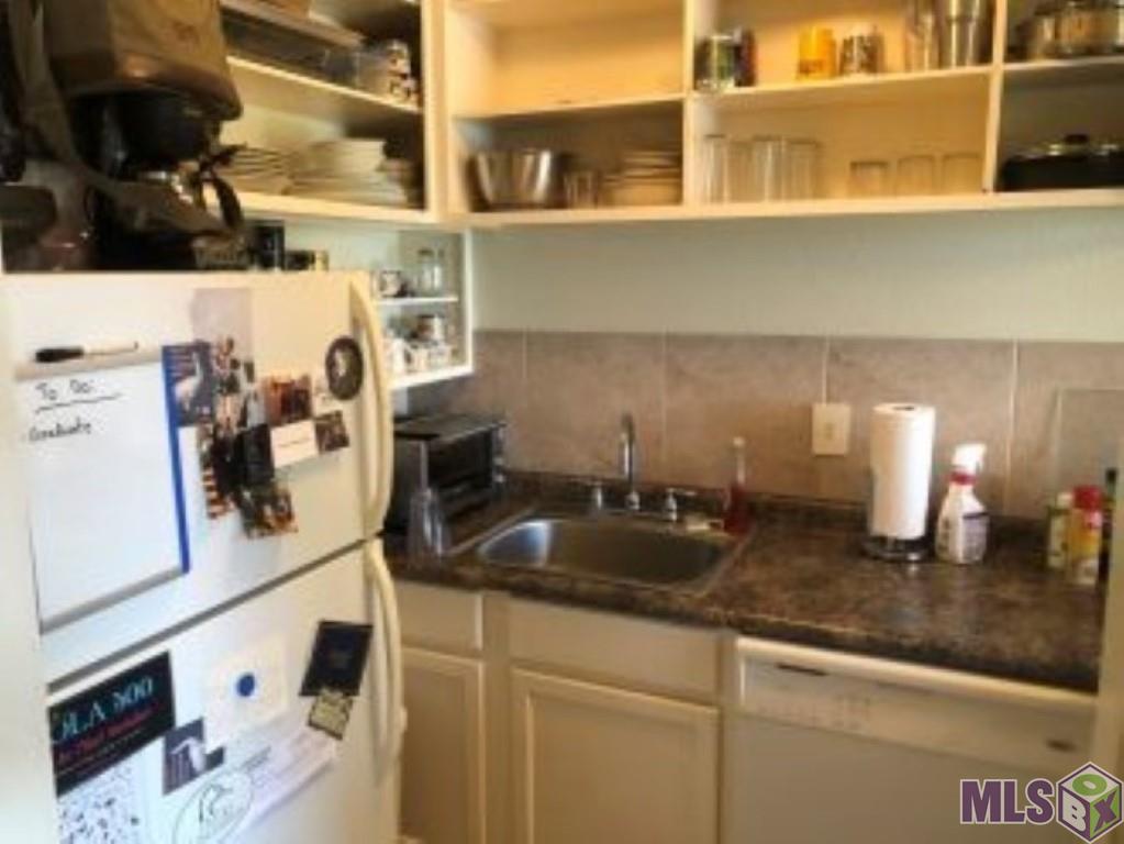 561 East State Street, Unit 6 Baton Rouge, LA 70802 - Photo 11 of 16