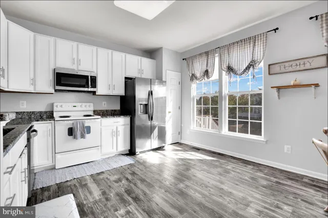 $599,999 | 25336 Sweetness Terrace, Aldie, VA 20105