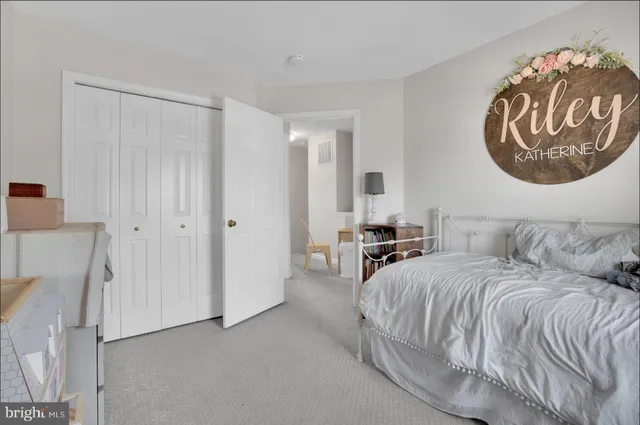 $599,999 | 25336 Sweetness Terrace, Aldie, VA 20105