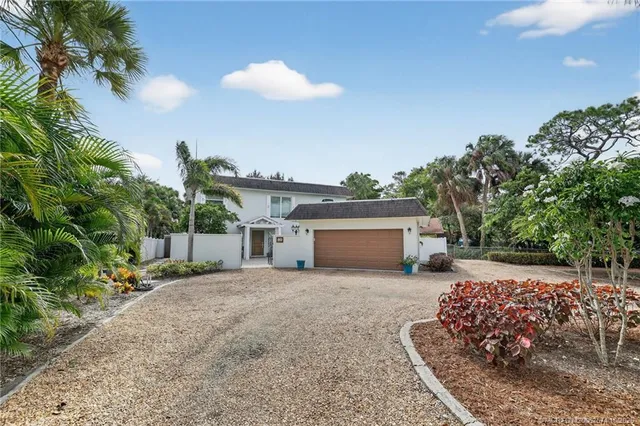 a house view with a outdoor space