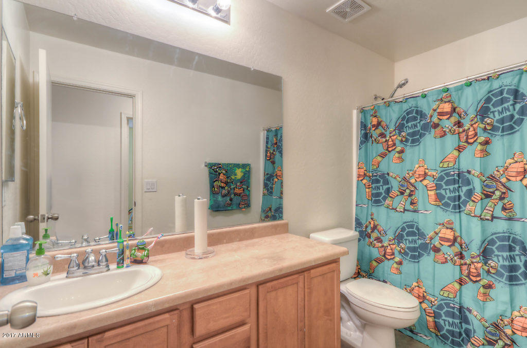 4665 West Carson Road Laveen, AZ 85339 - Photo 26 of 35 26 - 2nd Bathroom (1)-SMALL