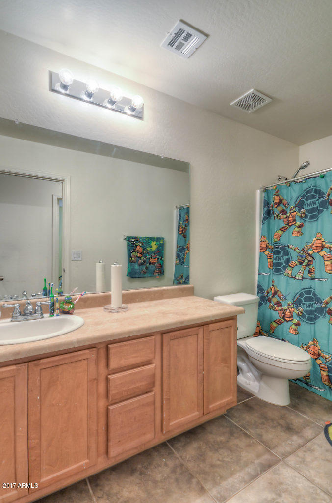 4665 West Carson Road Laveen, AZ 85339 - Photo 27 of 35 27 - 2nd Bathroom (2)-SMALL