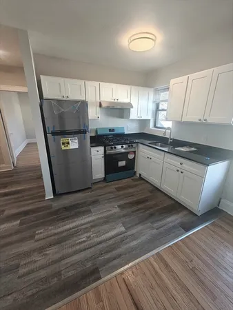 $2,000 | 8 Langmaid Avenue, Unit 14, Somerville, MA 02145