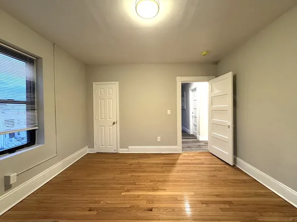 $2,000 | 8 Langmaid Avenue, Unit 14, Somerville, MA 02145