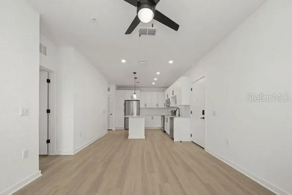 $2,440 | 2790 Grand Avenue, Unit A2, St. Petersburg, FL 33716