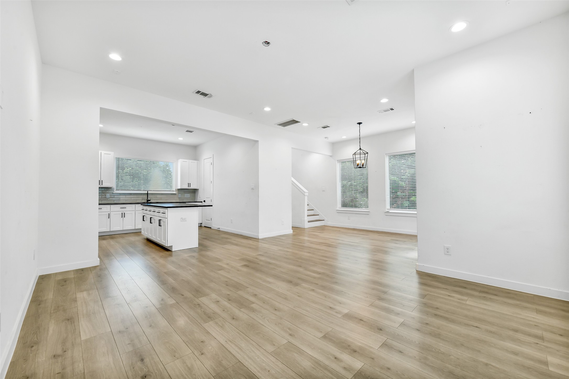 3403 Daphne Street, Unit C Houston, TX 77021 - Photo 8 of 27