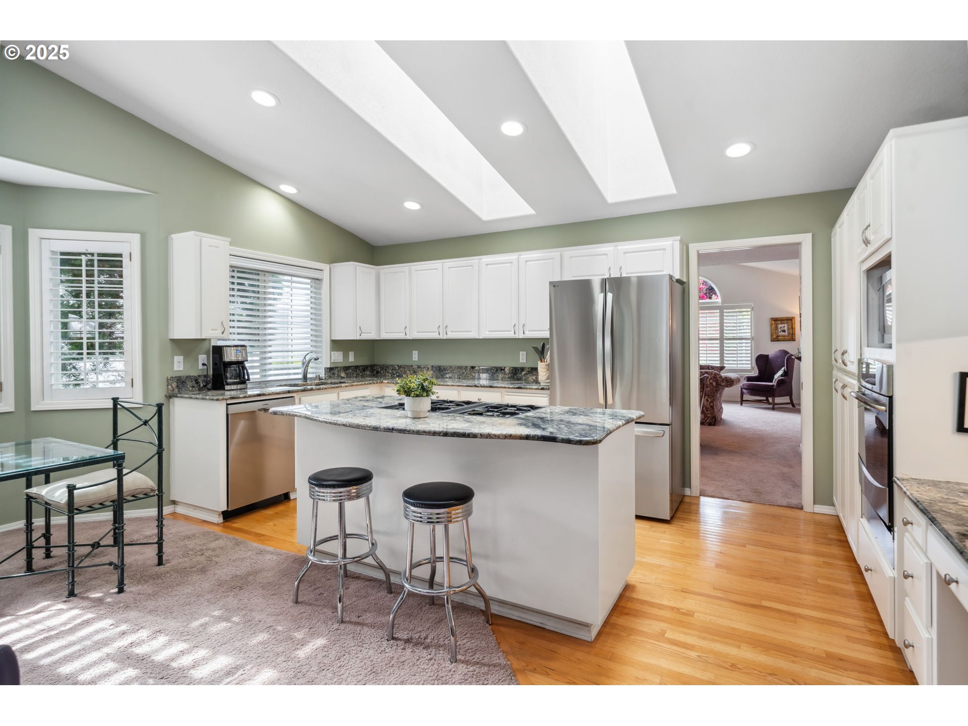 2348 Northwest 45th Avenue Camas, WA 98607 - Photo 16 of 48 Kitchen
