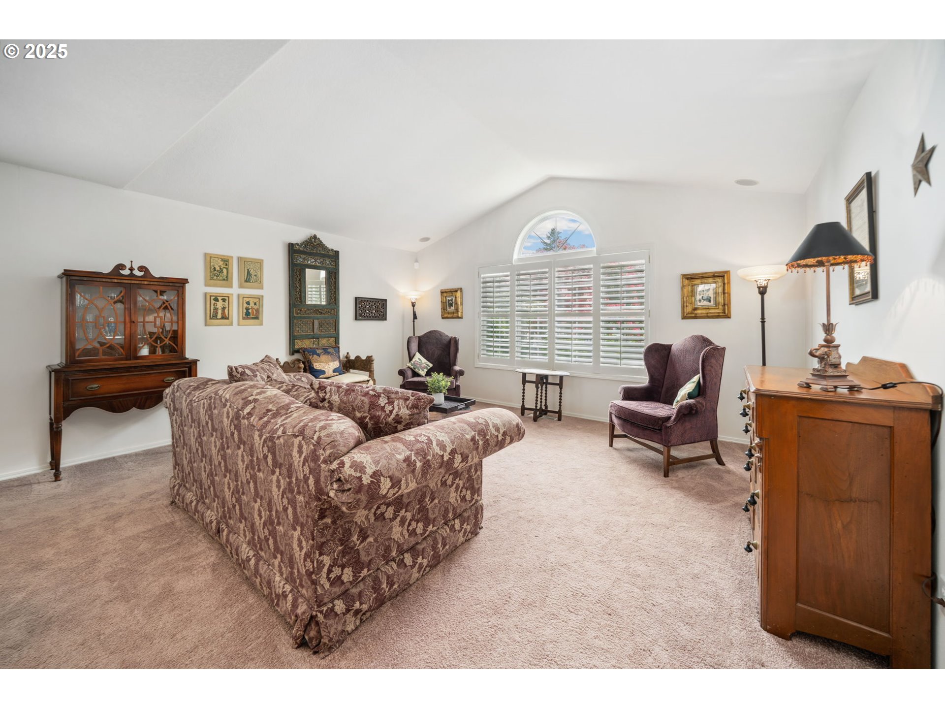 2348 Northwest 45th Avenue Camas, WA 98607 - Photo 23 of 48 Living Room