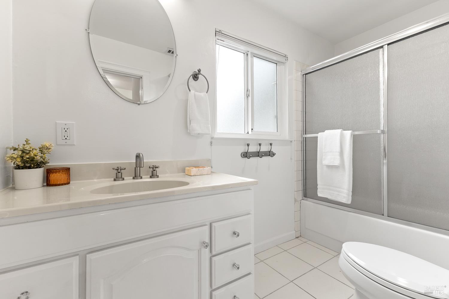 1636 Milton Road Napa, CA 94559 - Photo 25 of 66 Lower level full bath.