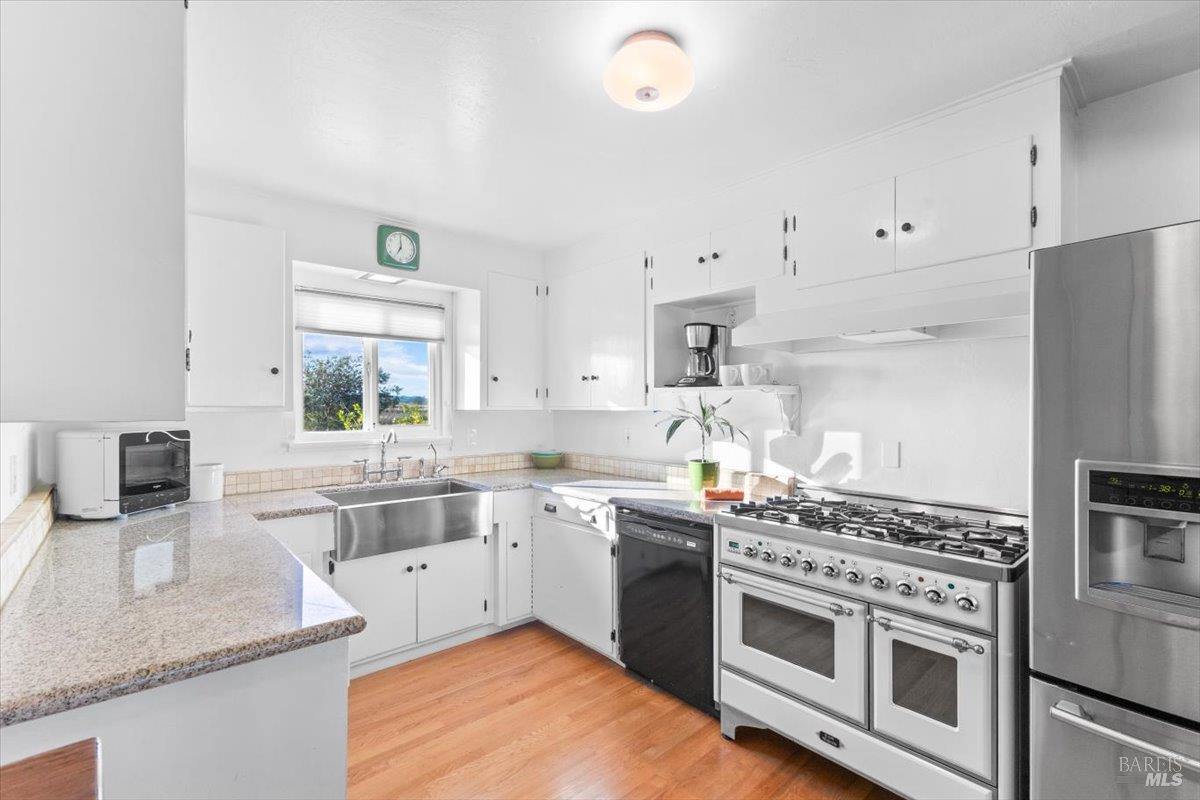 1636 Milton Road Napa, CA 94559 - Photo 27 of 66 Range is imported from Italy