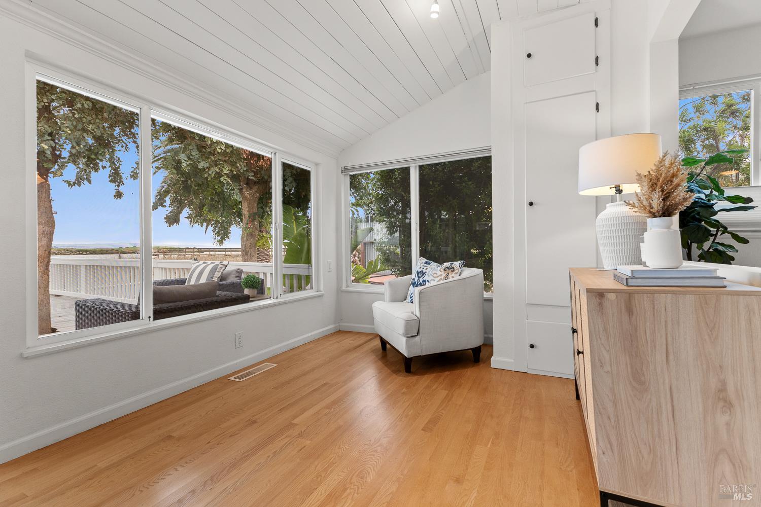 1636 Milton Road Napa, CA 94559 - Photo 3 of 66