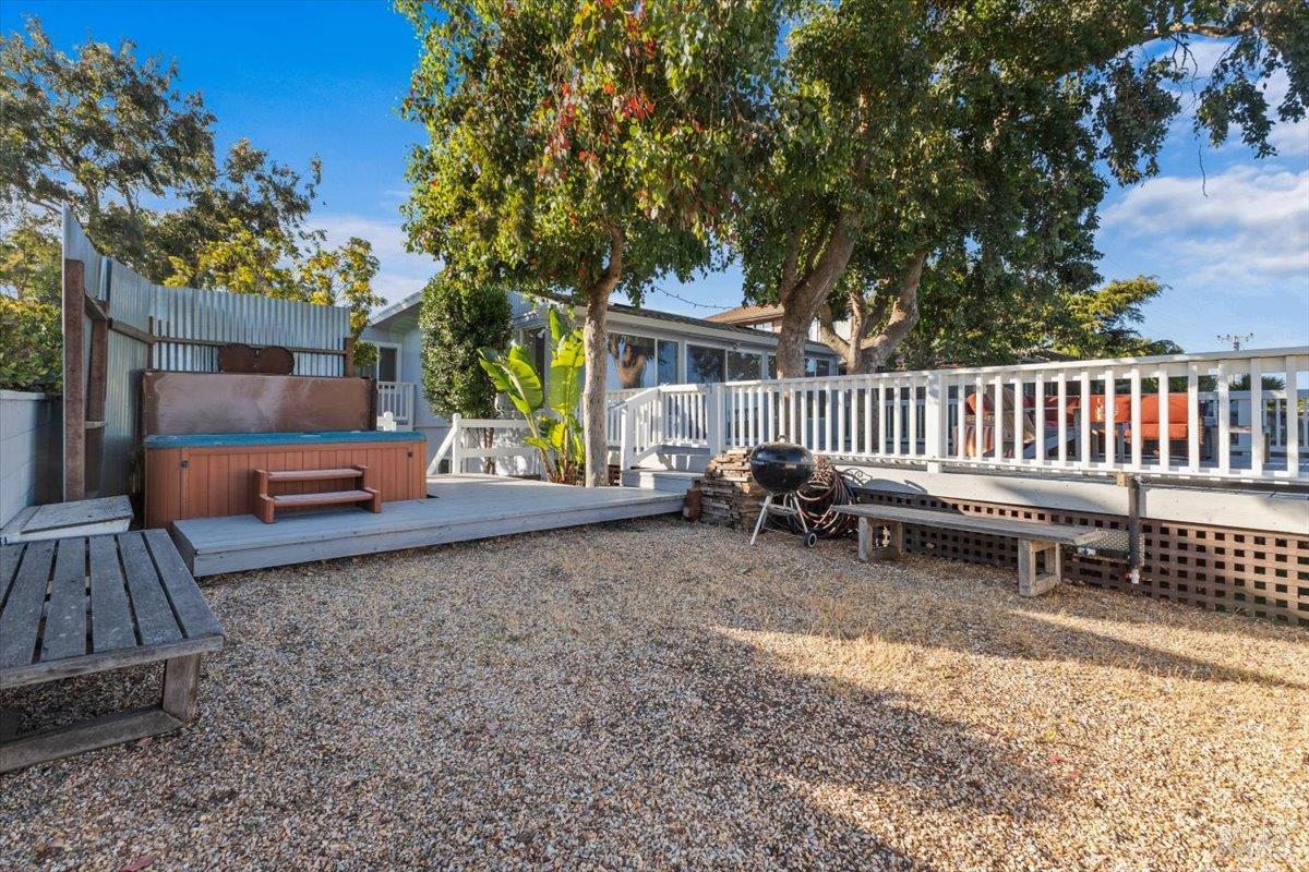 1636 Milton Road Napa, CA 94559 - Photo 43 of 66 Riverfront hot tub