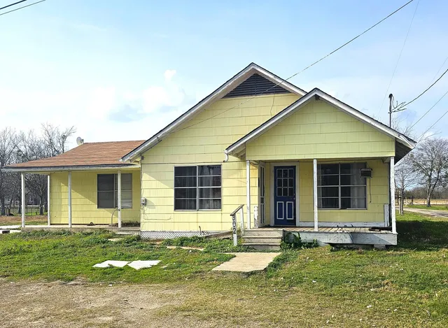 $89,900 | 302 Southern Oaks, Somerville, TX 77879