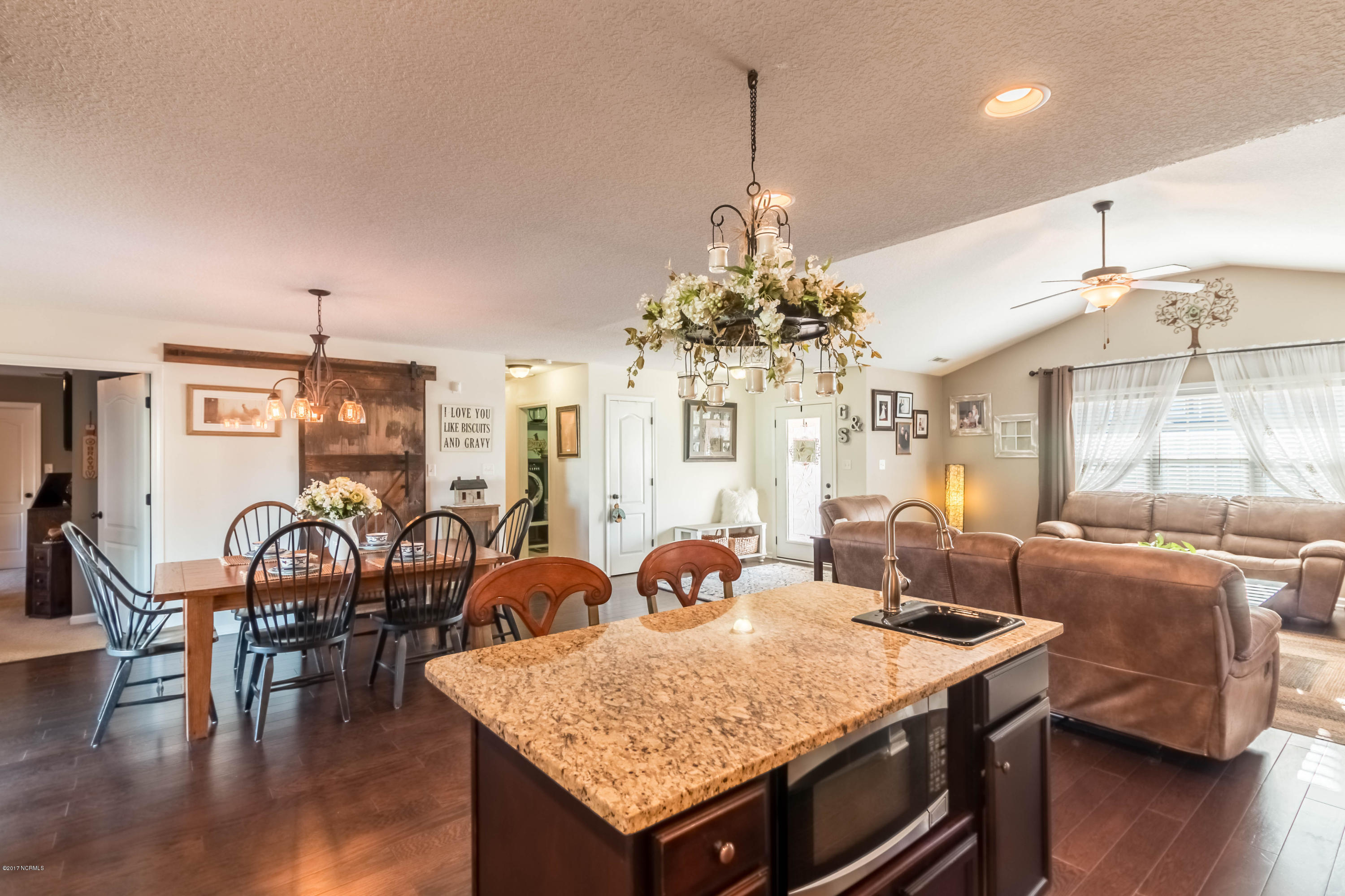 346 Merin Height Road Jacksonville, NC 28546 - Photo 13 of 33 img_6340-hdr-11_31353368633_o
