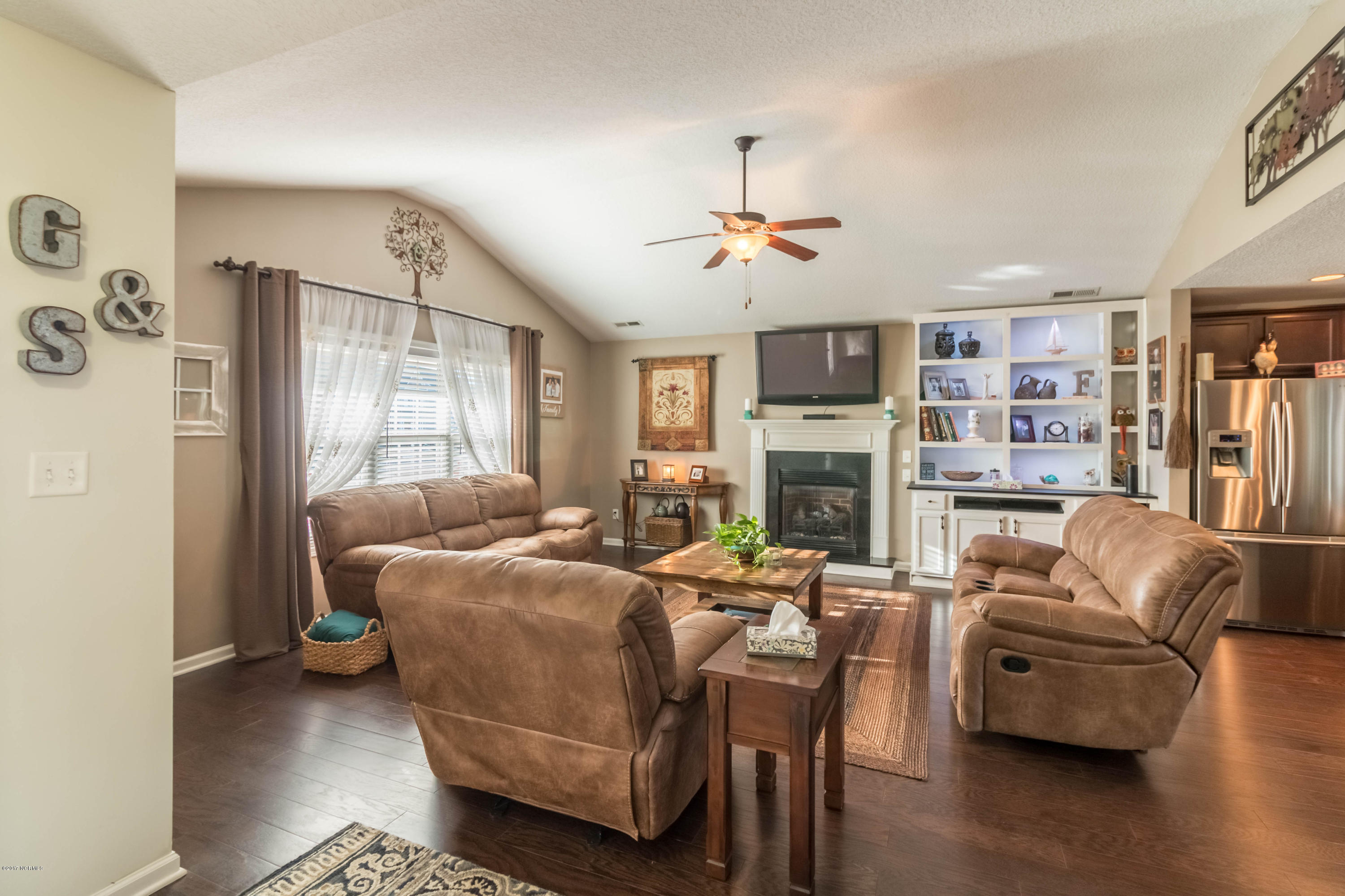 346 Merin Height Road Jacksonville, NC 28546 - Photo 6 of 33 img_6297-hdr-8_31353374163_o