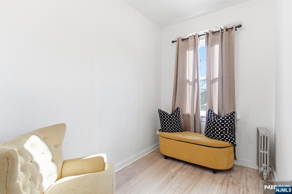 209 Taylor Street Orange, NJ 07050 - Photo 11 of 18