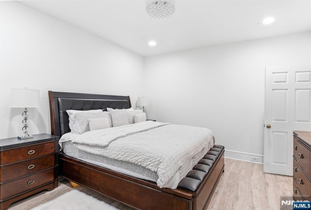 209 Taylor Street Orange, NJ 07050 - Photo 10 of 18