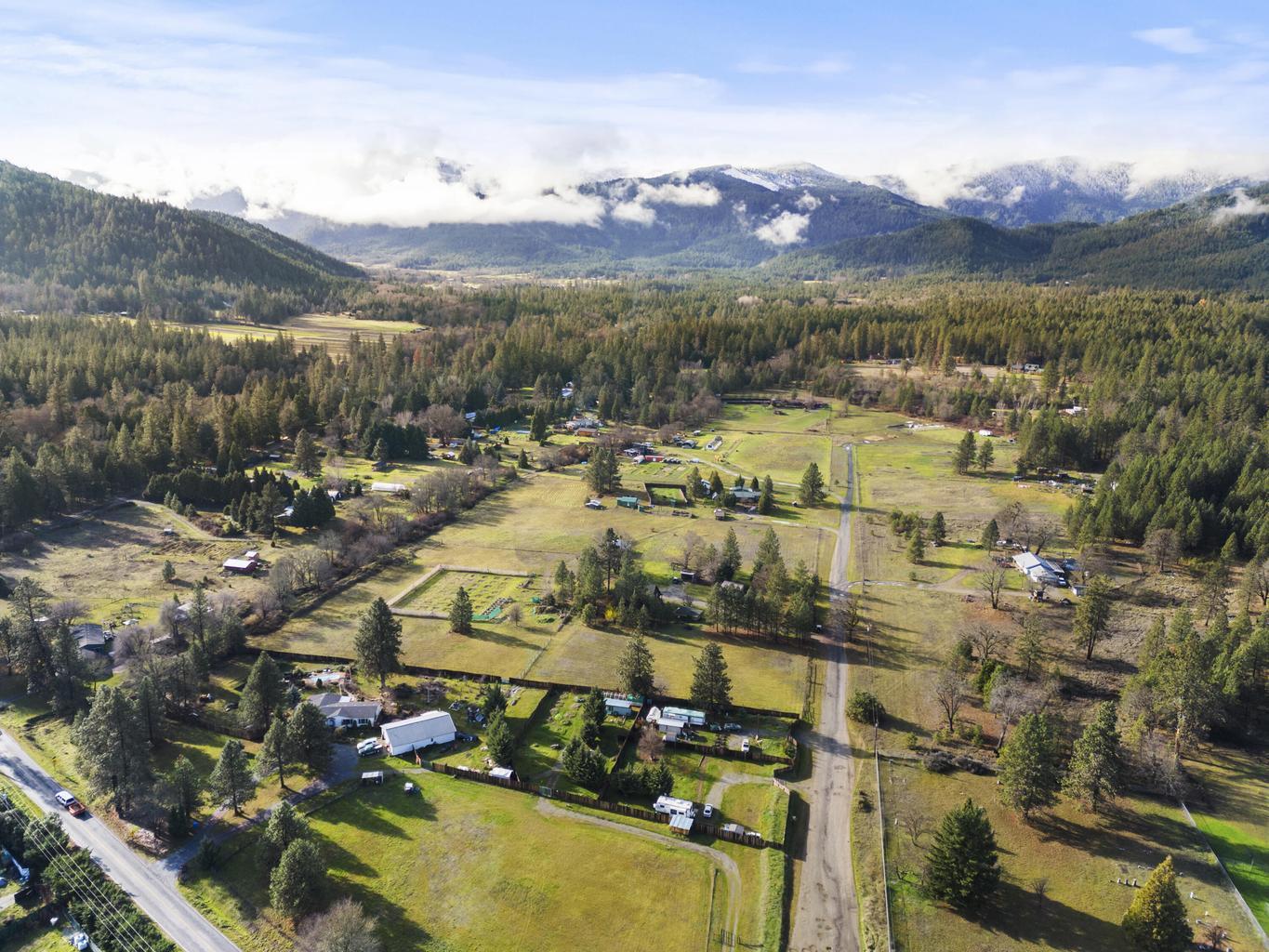 1190 Cedar Flat Road Williams, OR 97544 - Photo 36 of 45 a view of a city with lake view
