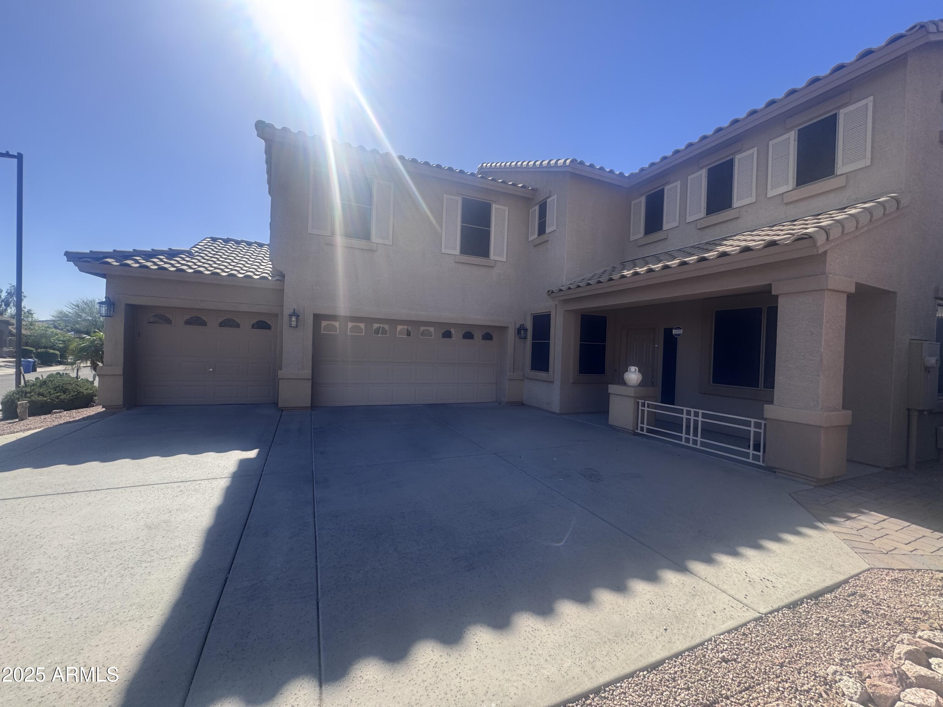 2234 West Peak View Road Phoenix, AZ 85085 - Photo 2 of 40 IMG_9219