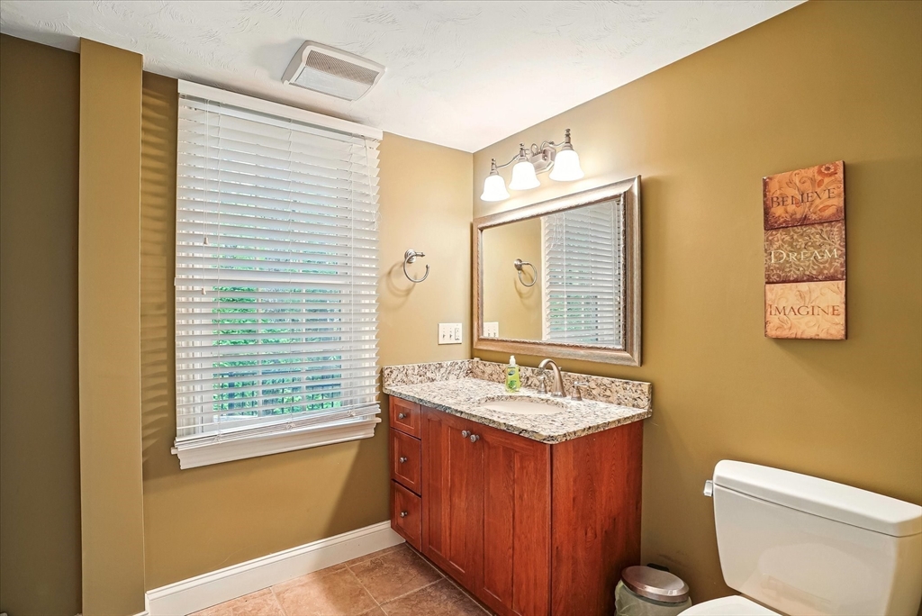 4 Leonard Road Mendon, MA 01756 - Photo 34 of 42 Gallery Image 34