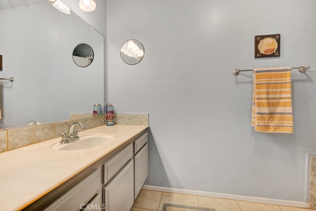 2018 Covington Avenue Simi Valley, CA 93065 - Photo 20 of 50