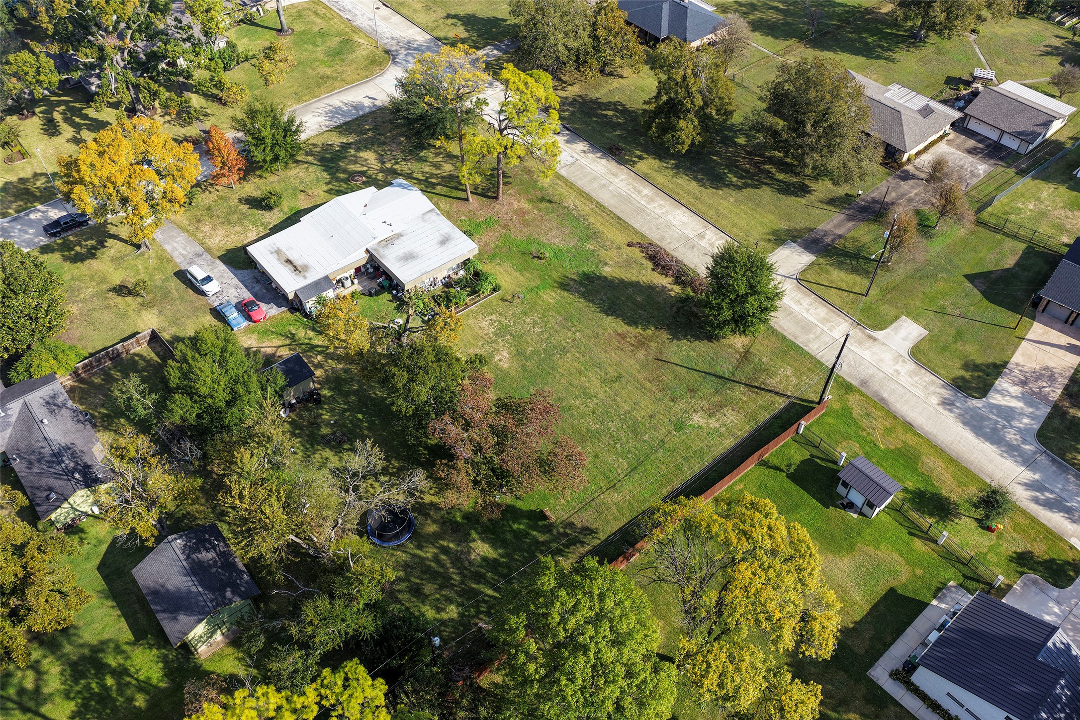 9217 Sequoia Drive Houston, TX 77041 - Photo 5 of 8 an aerial view of residential house with outdoor space