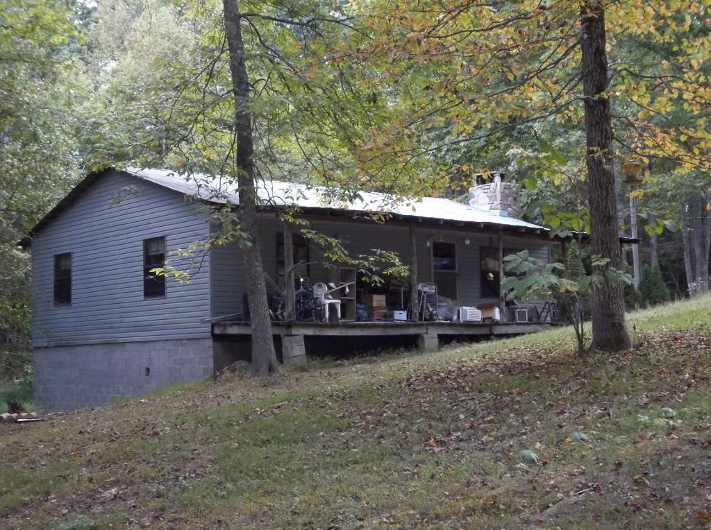 816 Ridge Road West, Unit 111/112/113 Crossville, TN 38572 - Photo 1 of 26 100_3441 (1024x764)