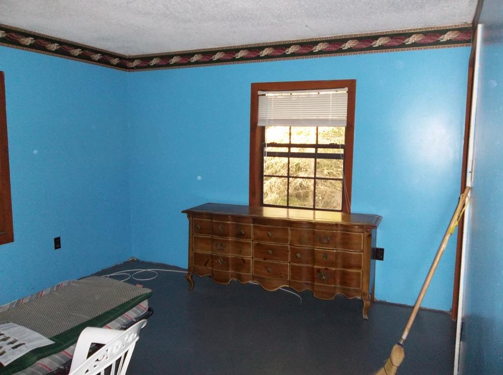 816 Ridge Road West, Unit 111/112/113 Crossville, TN 38572 - Photo 9 of 26 100_3416 (1024x764)
