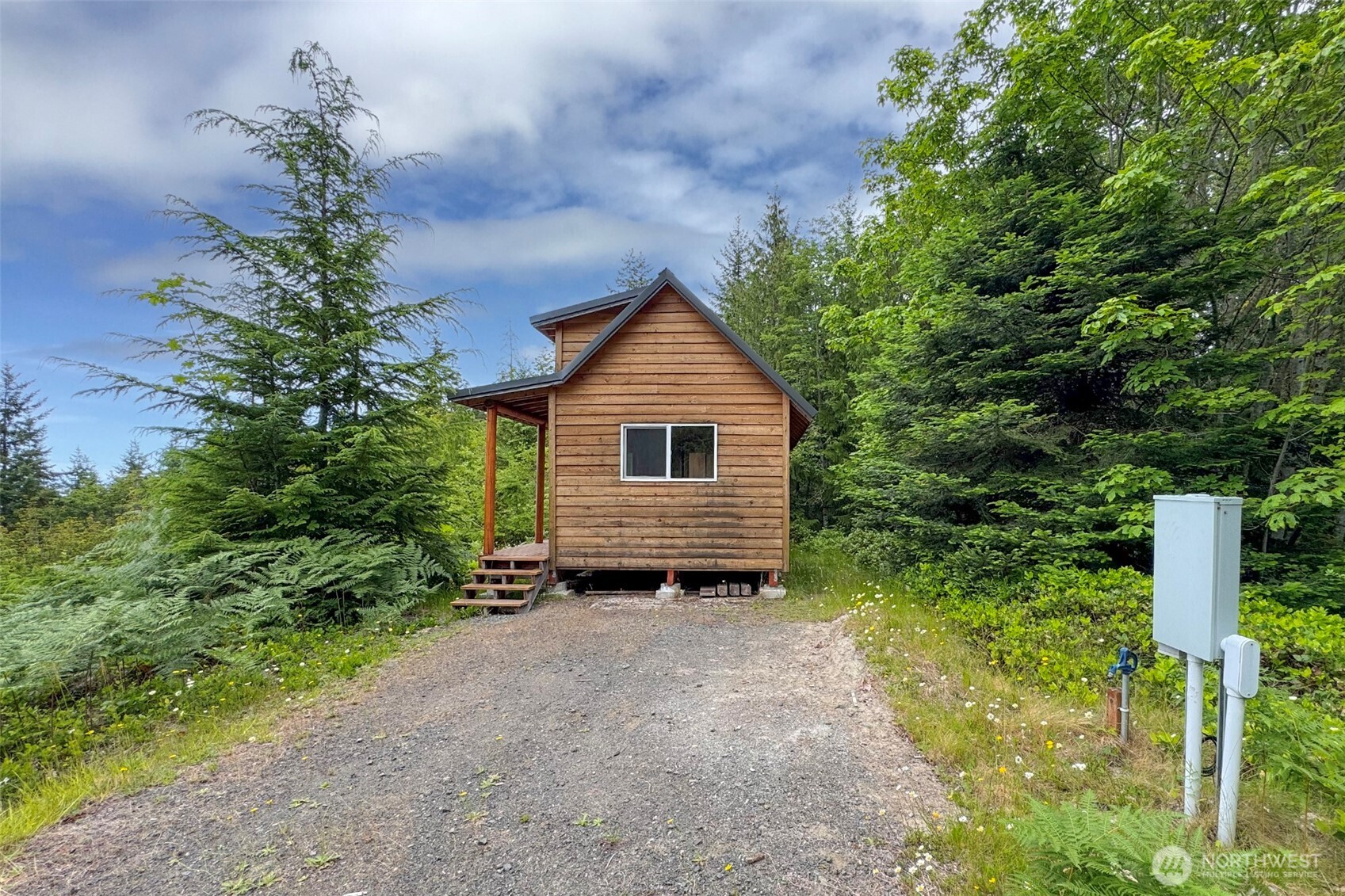 445 Watershed Road Port Angeles, WA 98362 - Photo 23 of 38 Gallery Image 23