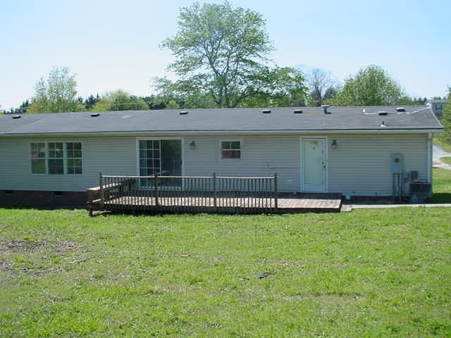 781 Wilkins Road Campobello, SC 29322 - Photo 12 of 15