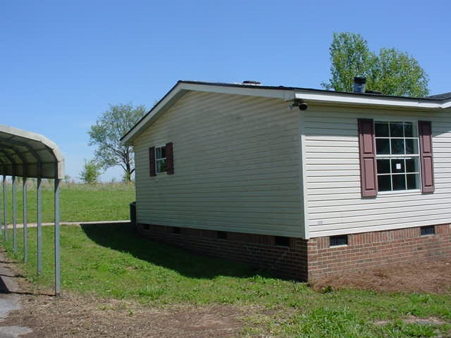 781 Wilkins Road Campobello, SC 29322 - Photo 14 of 15
